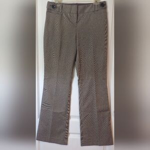 The Limited Cassidy Fit NWOT